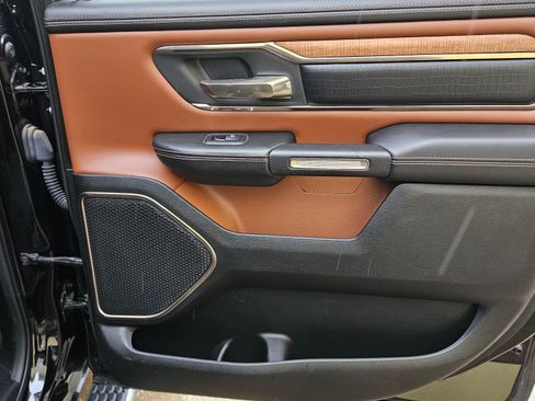 Used 2019 RAM 1500 Laramie Longhorn image 22