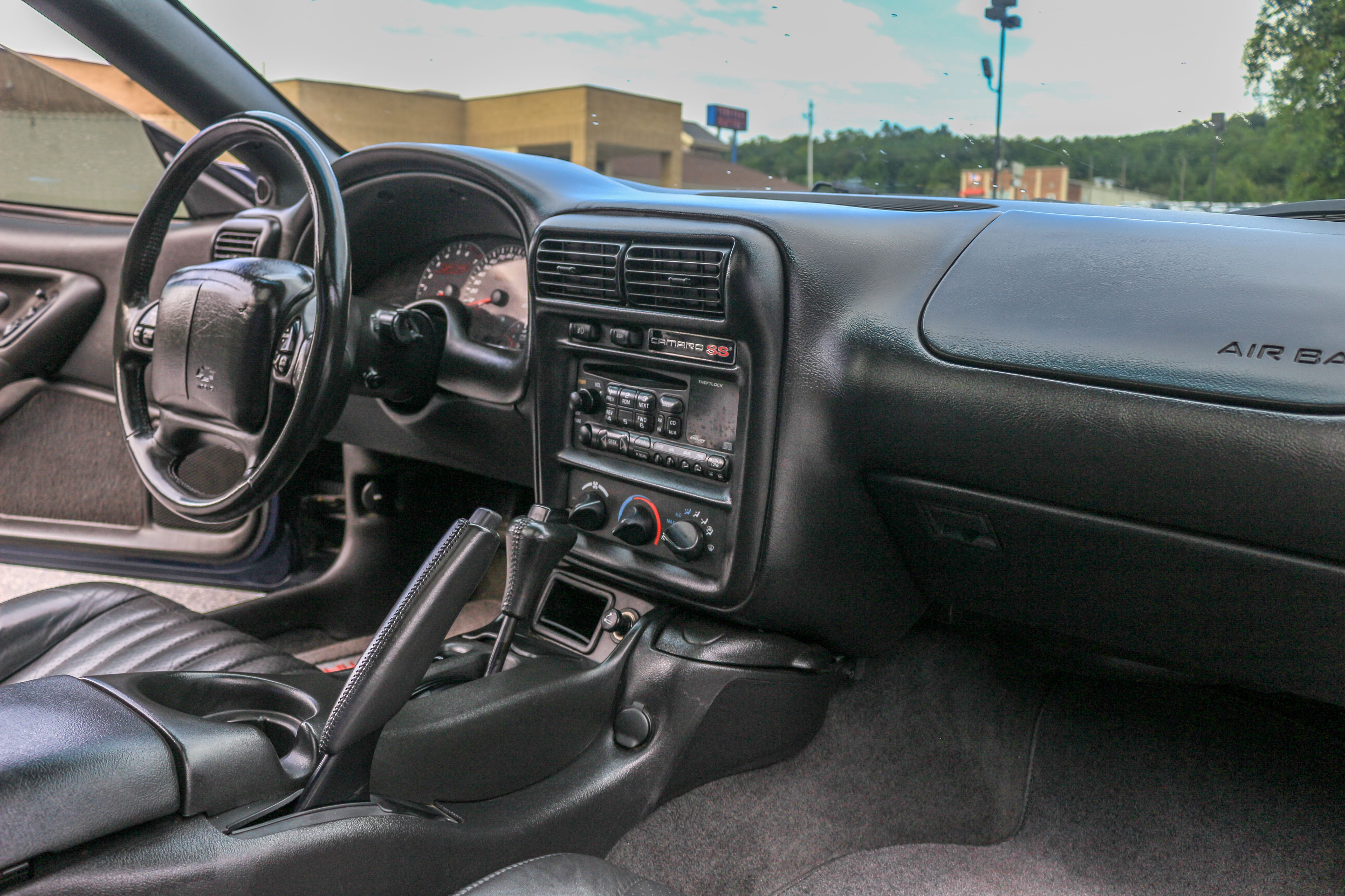 Used 2001 Chevrolet Camaro Z28 w/ SS Performance/Appearance Pkg RWD image 19