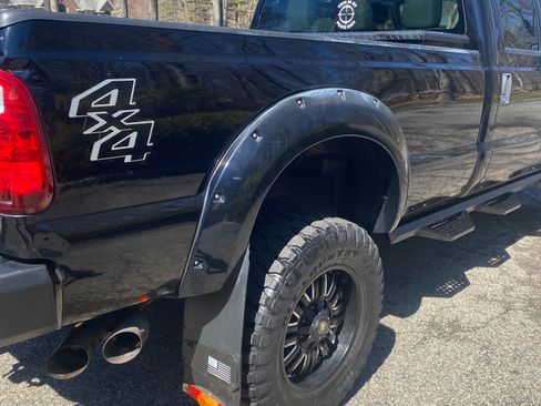 Used 2016 Ford F250 XLT image 16