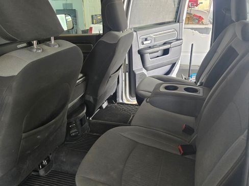 Used 2022 RAM 3500 Big Horn w/ Level A Equipment Group AWD/4WD image 6