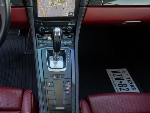 Used 2018 Porsche 718 Cayman S image 29