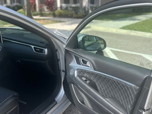 Used 2019 Genesis G70 3.3T Advanced w/ Sport Package image 17