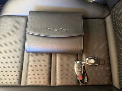 Used 2012 Mercedes-Benz CLS 63 AMG image 31