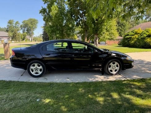 Used 2000 Dodge Intrepid R/T image 4