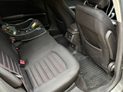 Used 2013 Ford Fusion SE FWD image 10