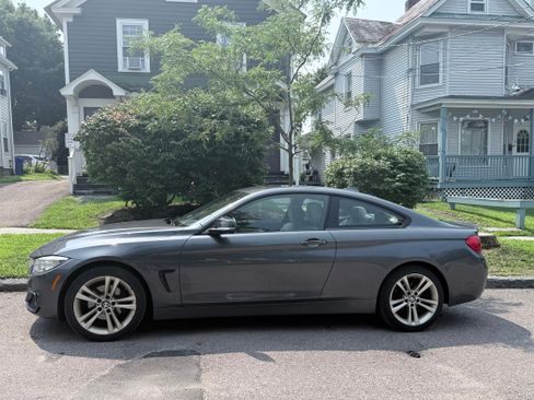 Used 2015 BMW 428i xDrive Coupe AWD/4WD image 2
