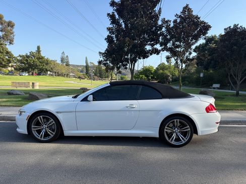 Used 2009 BMW 650i Convertible RWD image 8