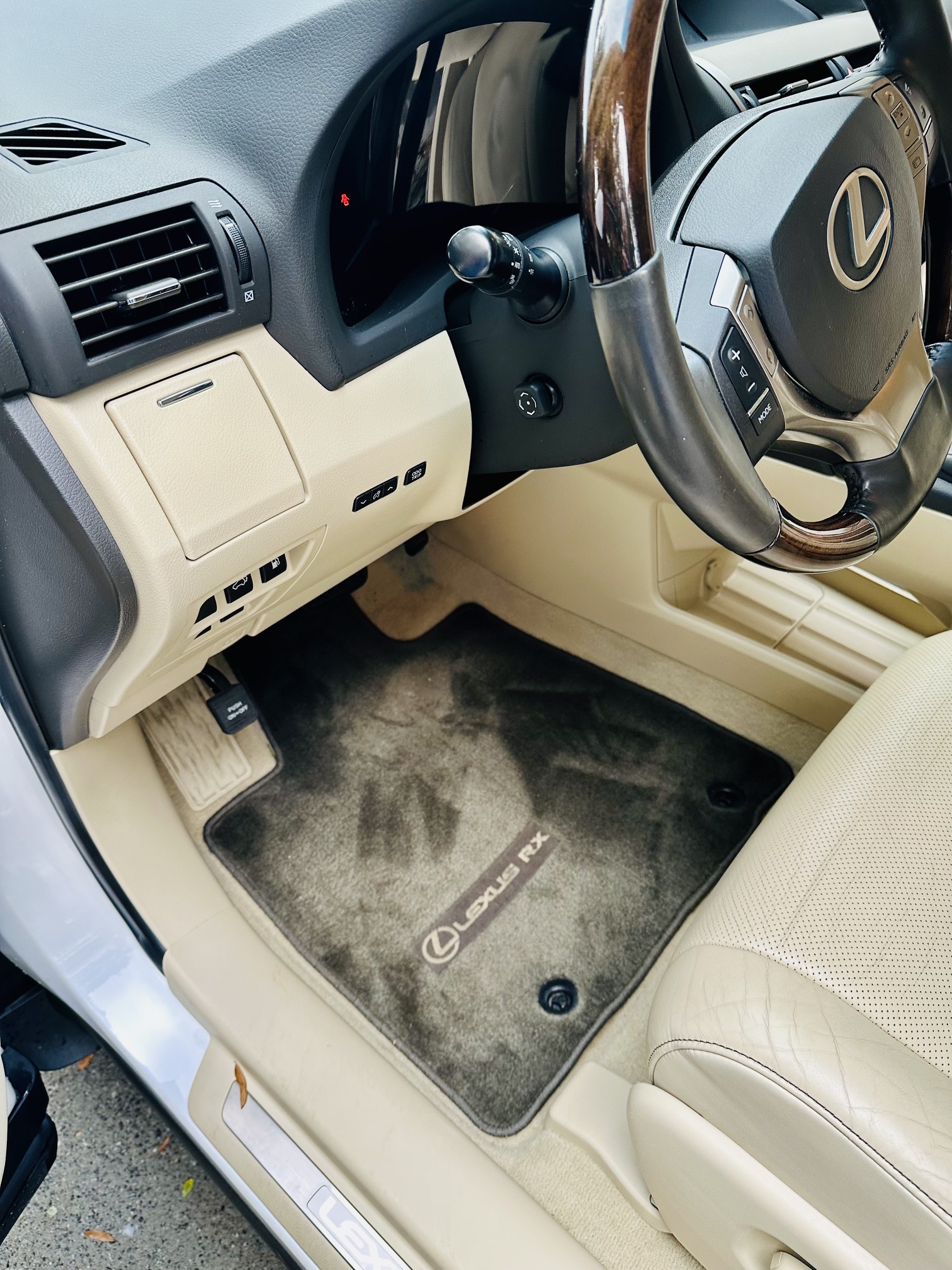 Used 2013 Lexus RX 350 FWD w/ Navigation Pkg image 20