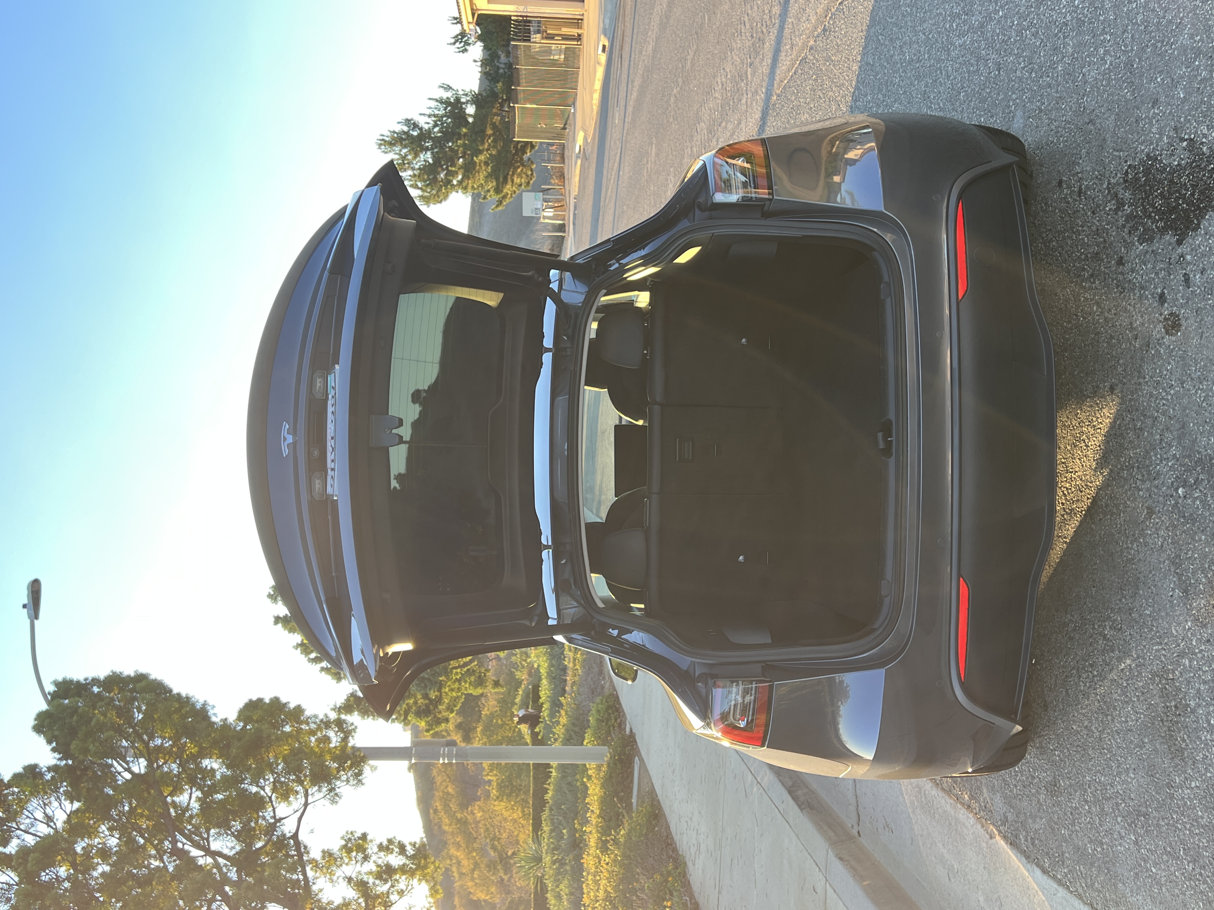Used 2022 Tesla Model Y Performance AWD/4WD image 5