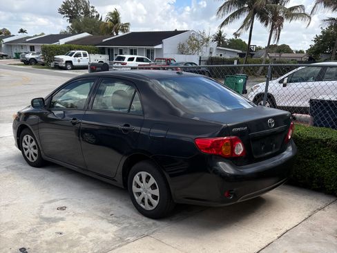 Used 2009 Toyota Corolla LE image 2
