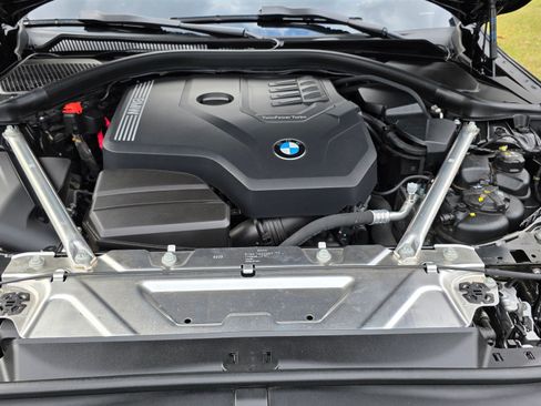 Used 2023 BMW 430i Coupe w/ M Sport Package image 16