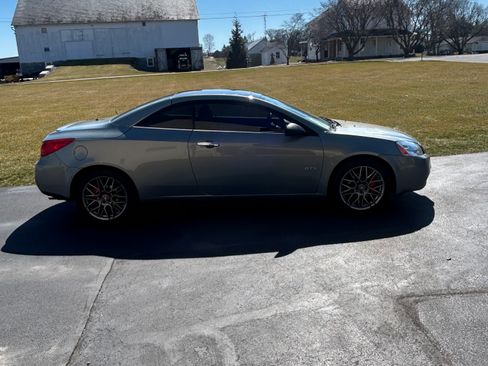 Used 2007 Pontiac G6 GT w/ Sport Package image 1