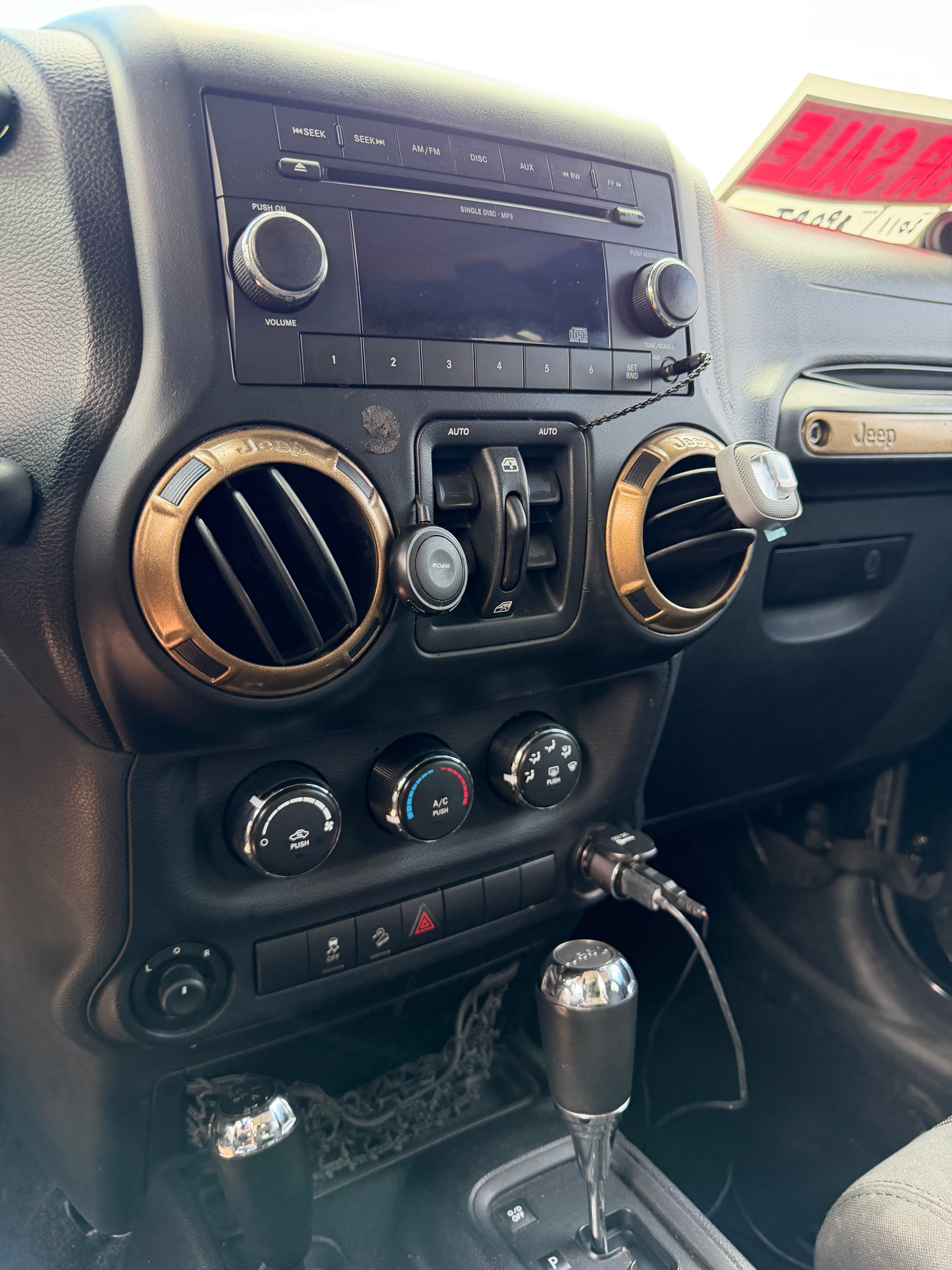 Used 2011 Jeep Wrangler Unlimited Sport AWD/4WD image 9