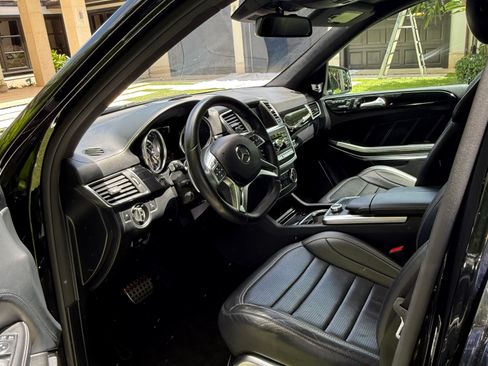 Used 2014 Mercedes-Benz GL 63 AMG 4MATIC image 12