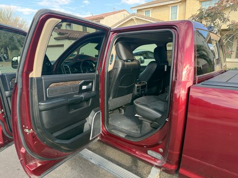 Used 2021 RAM 3500 Laramie image 13