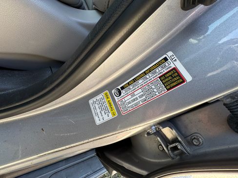 Used 2016 Honda Pilot Touring image 4