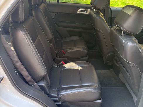 Used 2015 Ford Explorer Sport w/ Equipment Group 401A image 18