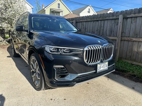 Used 2020 BMW X7 xDrive40i w/ Premium Package AWD/4WD image 1