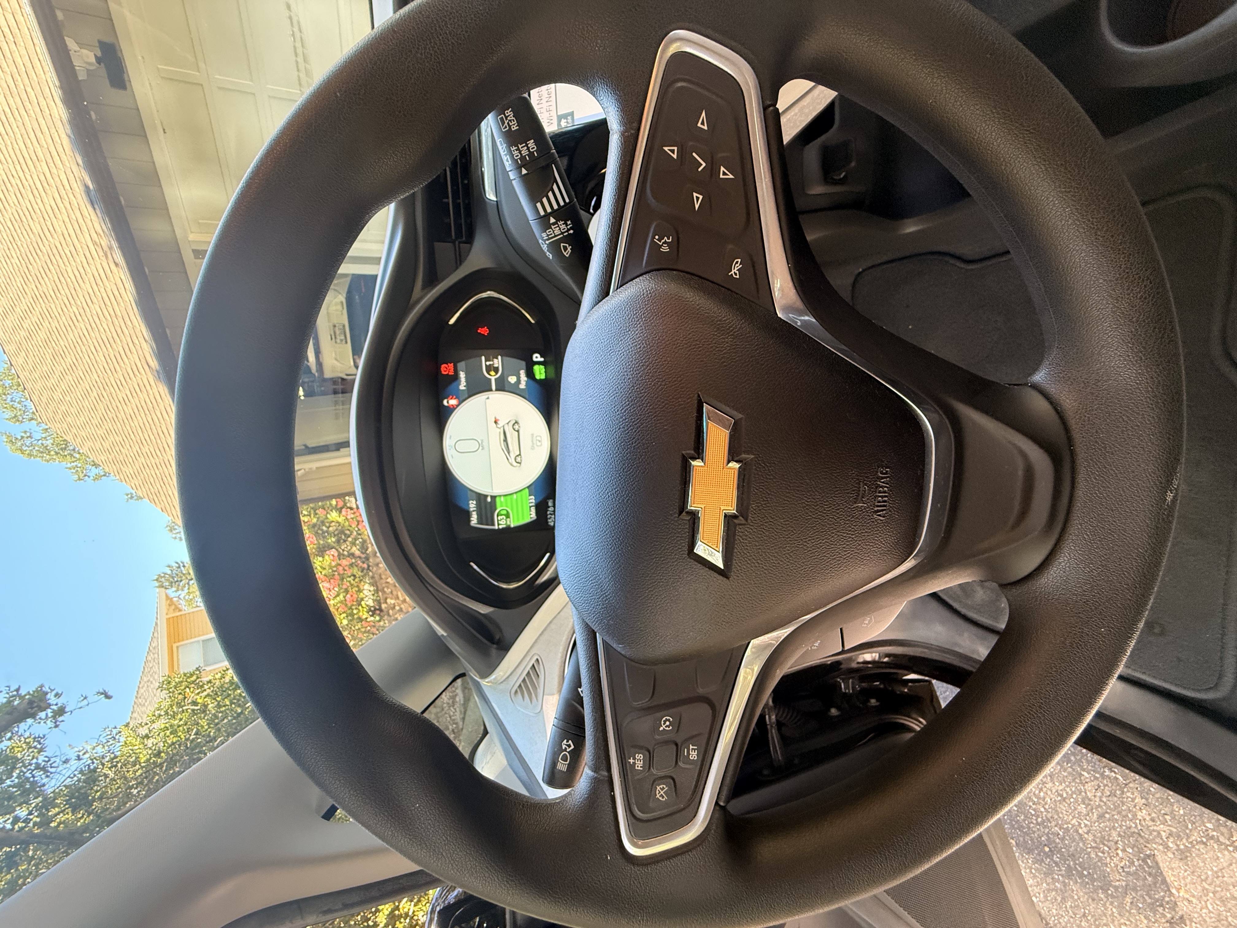 Used 2019 Chevrolet Bolt LT FWD image 12