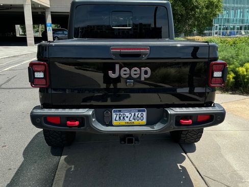 Used 2021 Jeep Gladiator Rubicon w/ LED Lighting Group image 9