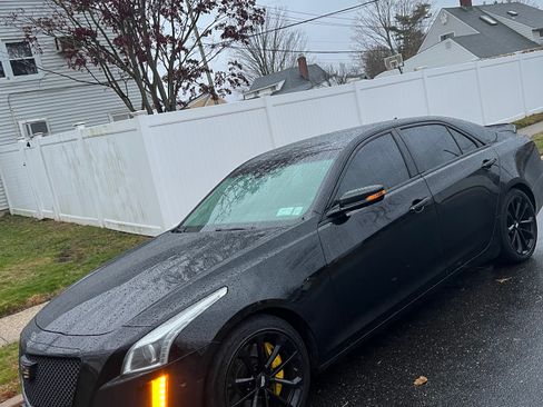 Used 2014 Cadillac CTS Vsport image 2