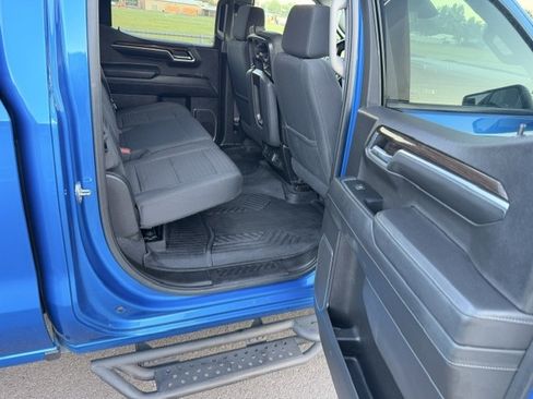 Used 2022 Chevrolet Silverado 1500 RST w/ Z71 Off-Road Package AWD/4WD image 9