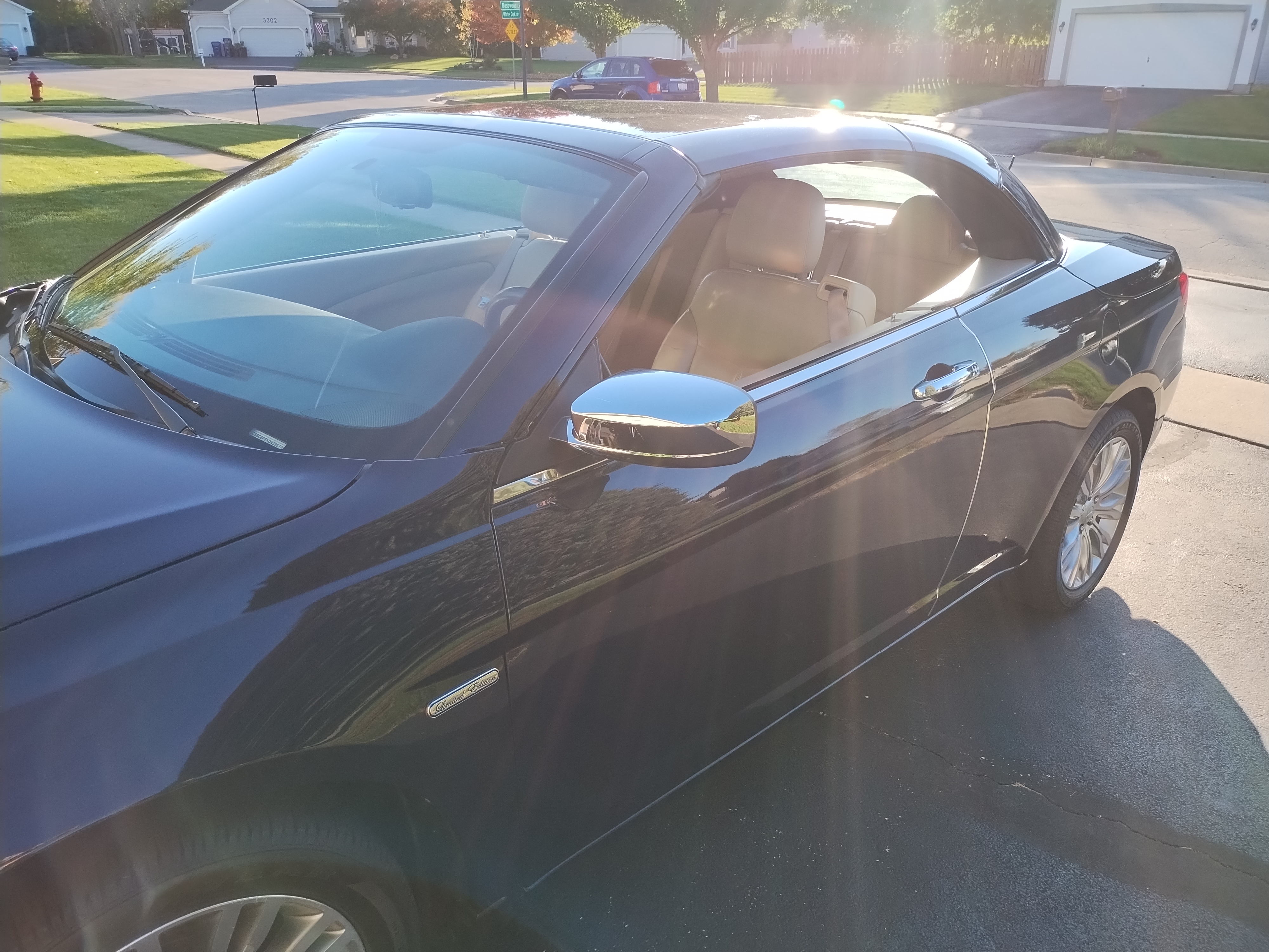 Used 2013 Chrysler 200 Limited FWD image 8
