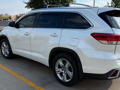 Used 2018 Toyota Highlander Limited