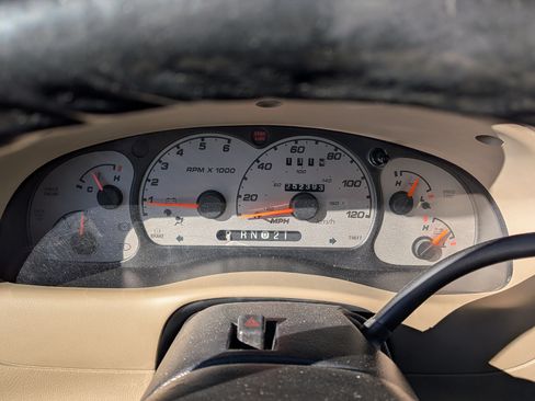 Used 2003 Ford Ranger XLT image 8