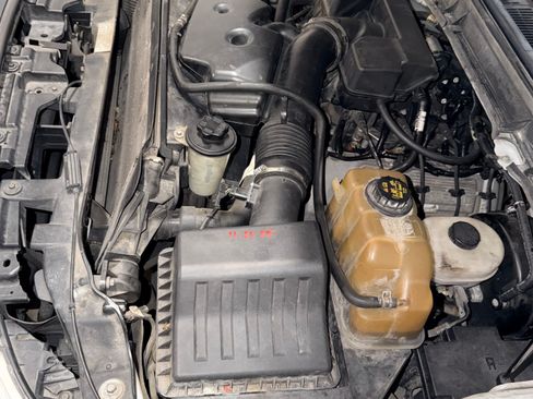 Used 2011 Ford F350 XL w/ XL Value Pkg RWD image 13