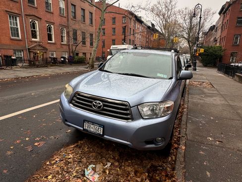 Used 2009 Toyota Highlander Sport image 12