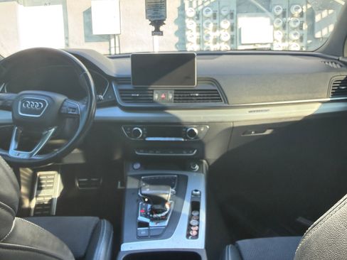 Used 2018 Audi SQ5 Premium Plus image 7