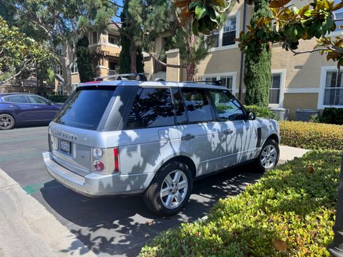 Used 2008 Land Rover Range Rover HSE image 12