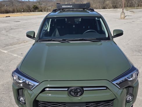 Used 2022 Toyota 4Runner Trail Special Edition image 4