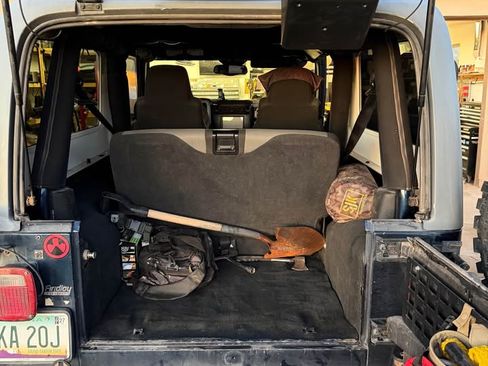 Used 2005 Jeep Wrangler Unlimited image 18