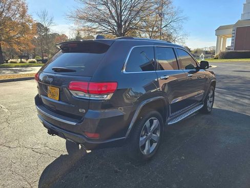Used 2014 Jeep Grand Cherokee Overland image 10