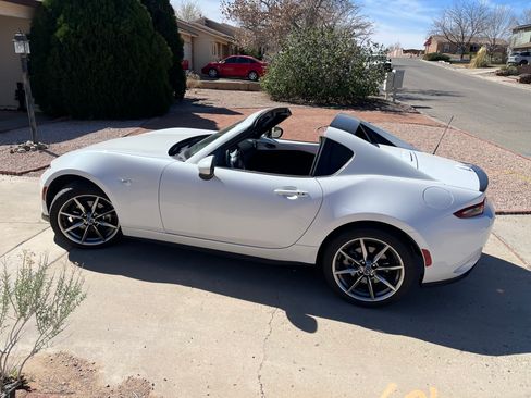 Used 2022 MAZDA MX-5 Miata RF Grand Touring w/ Weather Package image 4