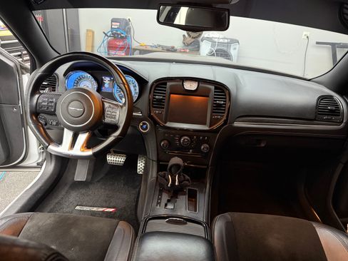 Used 2012 Chrysler 300 SRT8 w/ Leather Interior Group image 10