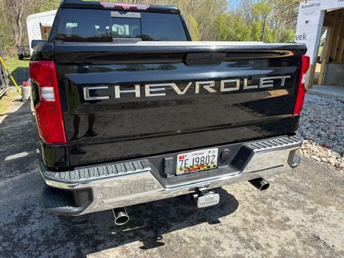 Used 2020 Chevrolet Silverado 1500 LTZ w/ LTZ Plus Package image 4