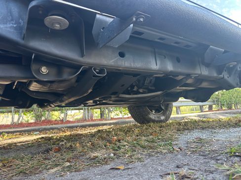 Used 2015 Jeep Wrangler Sport image 13