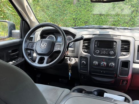 Used 2014 RAM 1500 Express AWD/4WD image 11