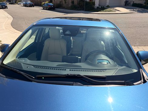 Used 2018 MAZDA MAZDA3 Grand Touring image 16