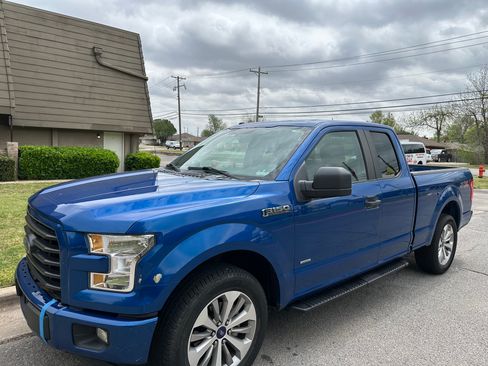 Used 2017 Ford F150 XL w/ Equipment Group 101A Mid RWD image 1