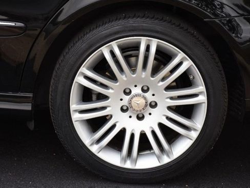 Used 2008 Mercedes-Benz E 350 4MATIC Sedan image 13