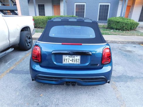 Used 2023 MINI Cooper S w/ Sidewalk Package image 4