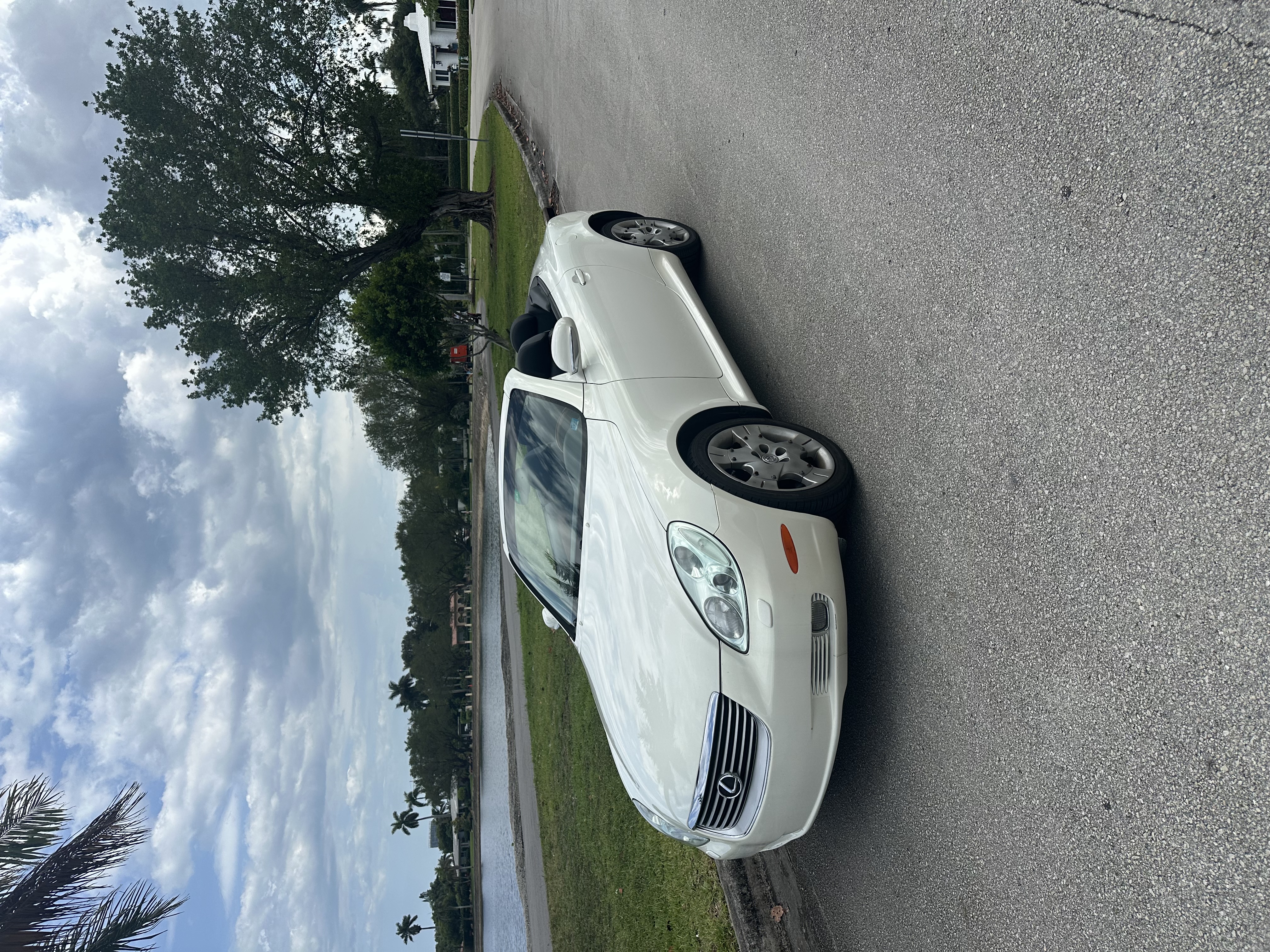 Used 2005 Lexus SC 430 Convertible RWD image 8