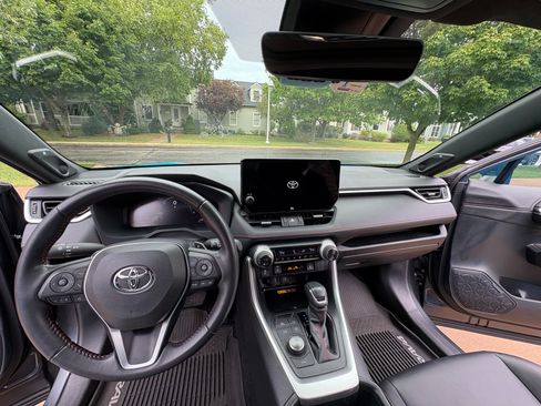 Used 2023 Toyota RAV4 XSE image 19