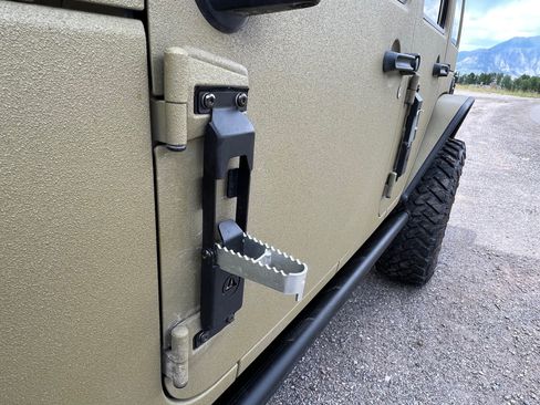 Used 2017 Jeep Wrangler Unlimited Sport w/ Quick Order Package 24S image 16