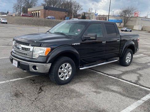 Used 2013 Ford F150 XLT w/ Luxury Equipment Group image 4