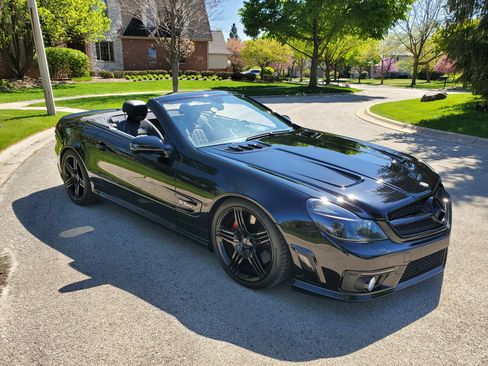 Used 2011 Mercedes-Benz SL 63 AMG image 14